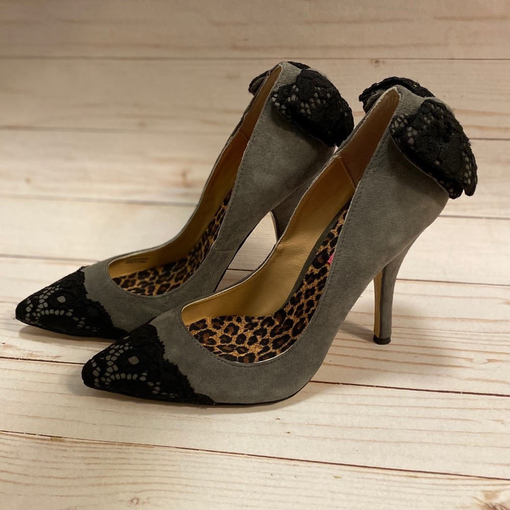 Brand New Betsey Johnson Itsy Suede Heels